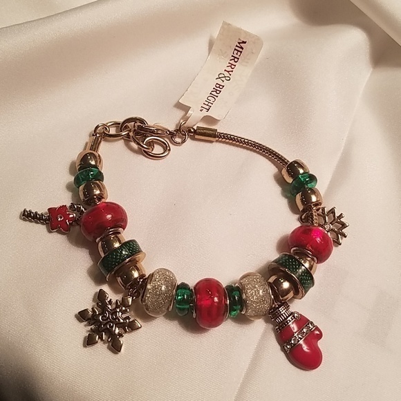 Merry &‎ Bright Christmas Charm Bracelet NWT - Picture 1 of 3